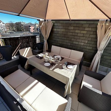 Apartamento R39 Attic With Terrace And Private Parking Milán Exterior foto