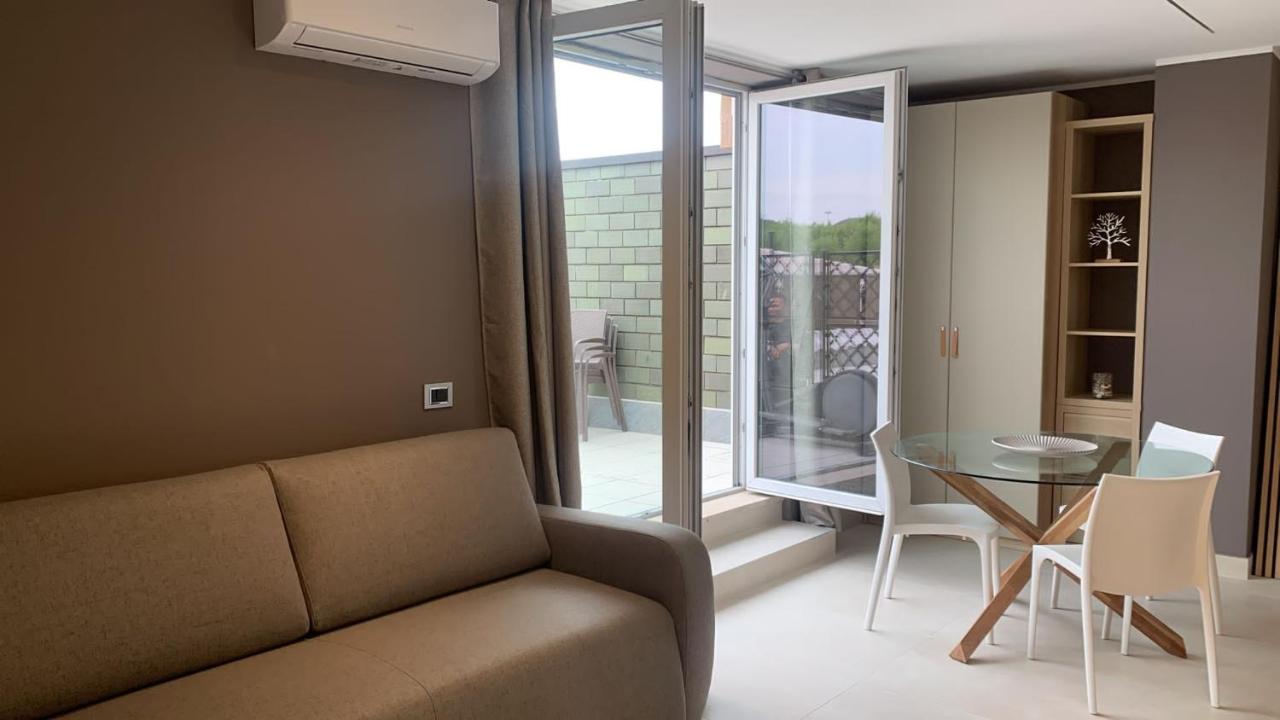 Apartamento R39 Attic With Terrace And Private Parking Milán Exterior foto